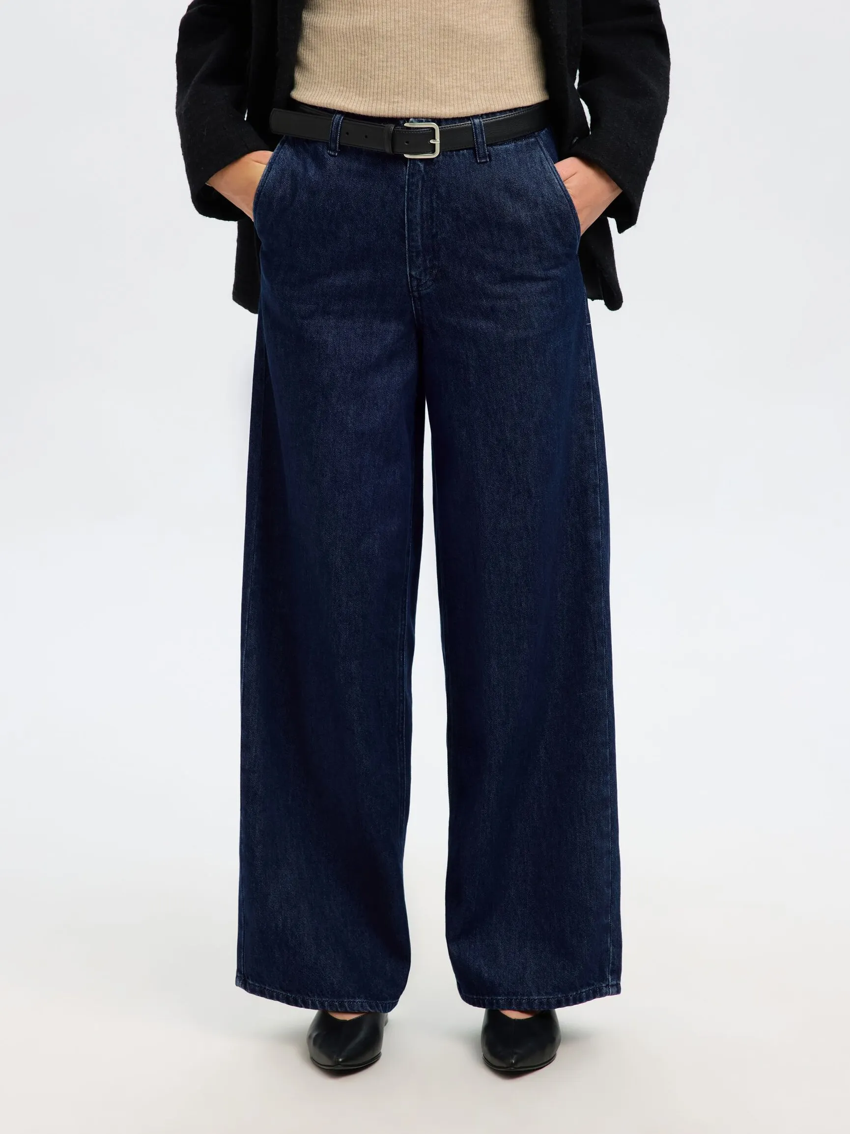 EXTRA WIDE FIT HIGH WAIST JEANS