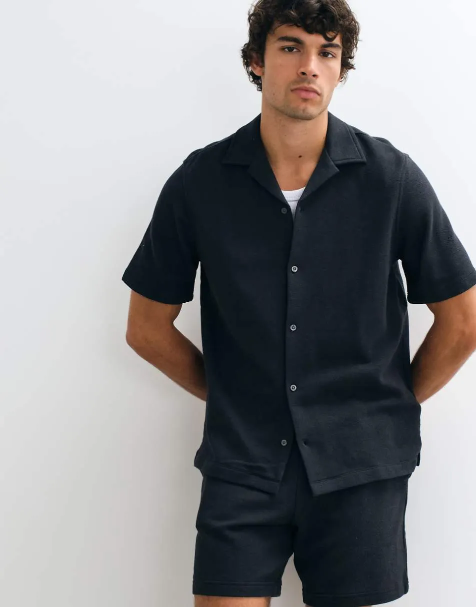 GAP towelling shirt co-ord in black