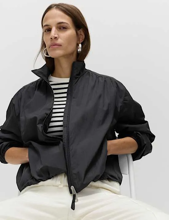 Leichte Stormwear™ Jacke mit Trichterkragen und Raffungen