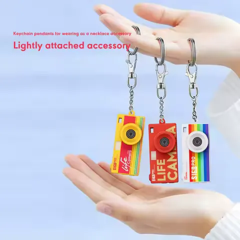 1.47 Inch 1080P Small Camcorder With Flash S168PRO Flip Screen Thumb Keychain Camera Portable Retro Mini Cameras HD Digital Cam