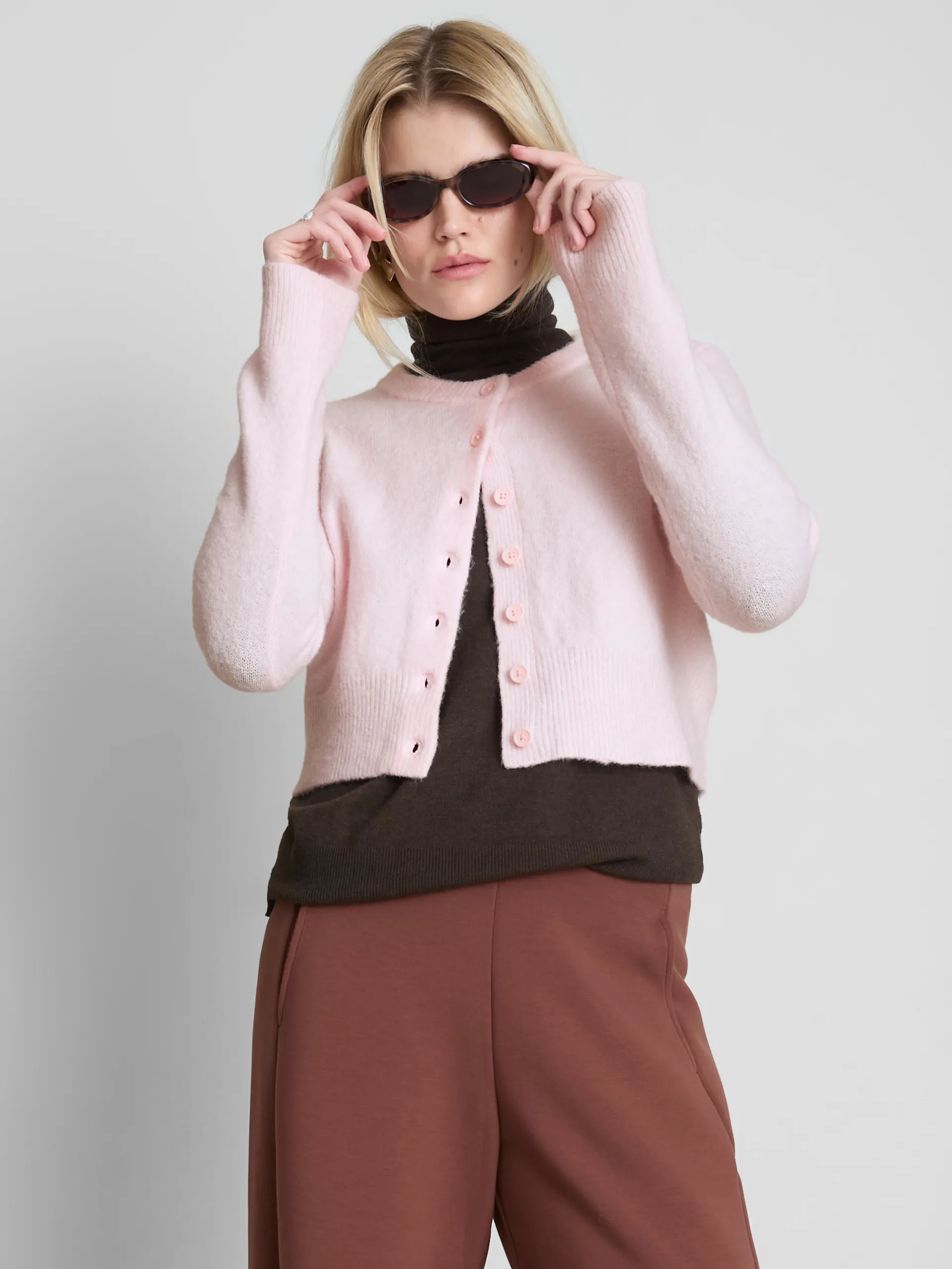 Gilet court à col ras-du-cou