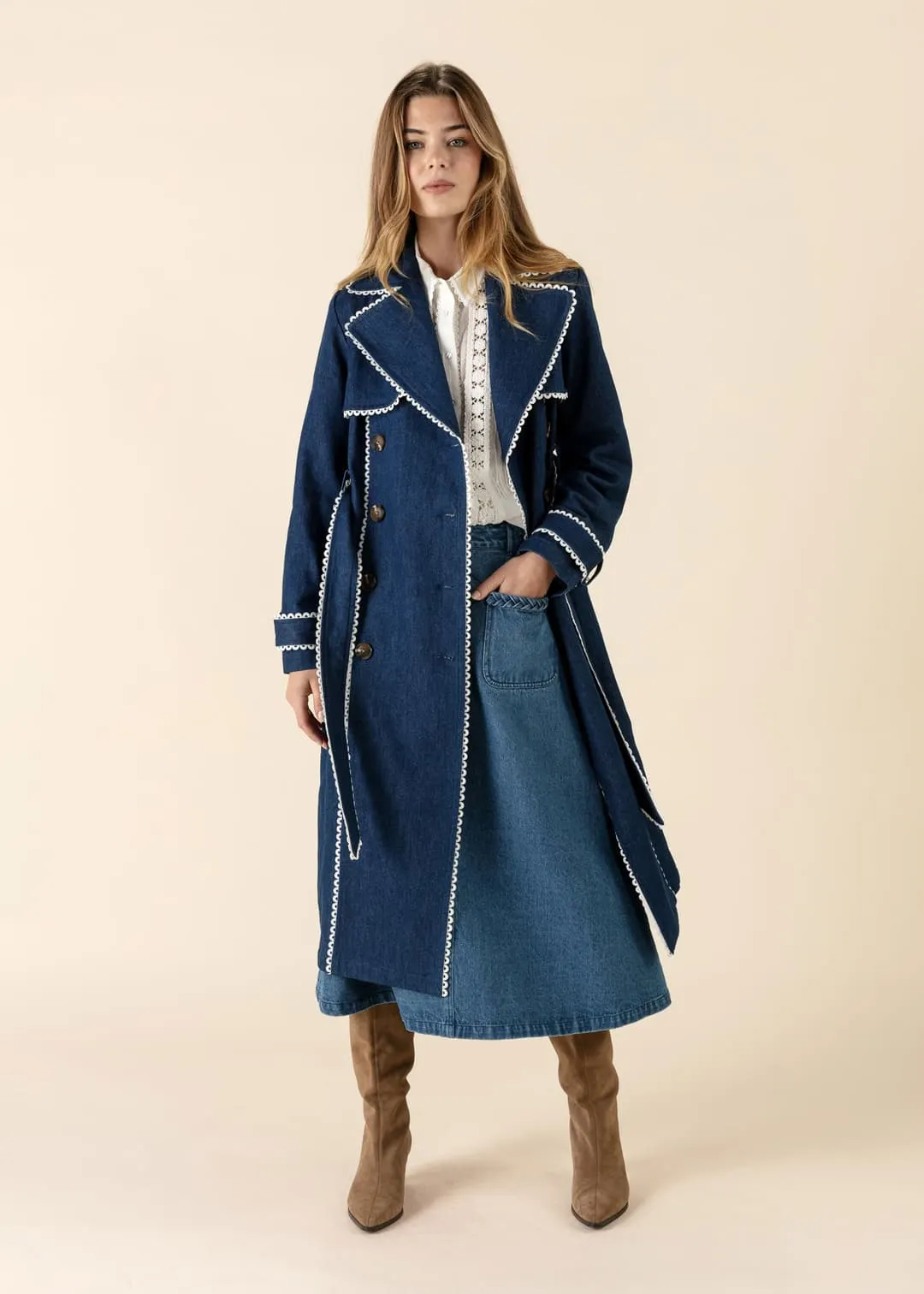 Lång trenchcoat i denim