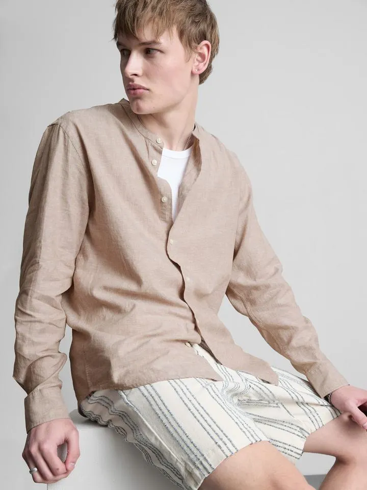 Chemise à col grand-père en mélange de lin