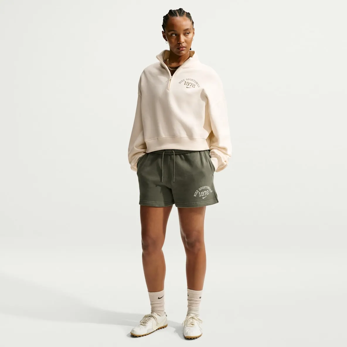 Mellomtykk Nike Studio Fleece