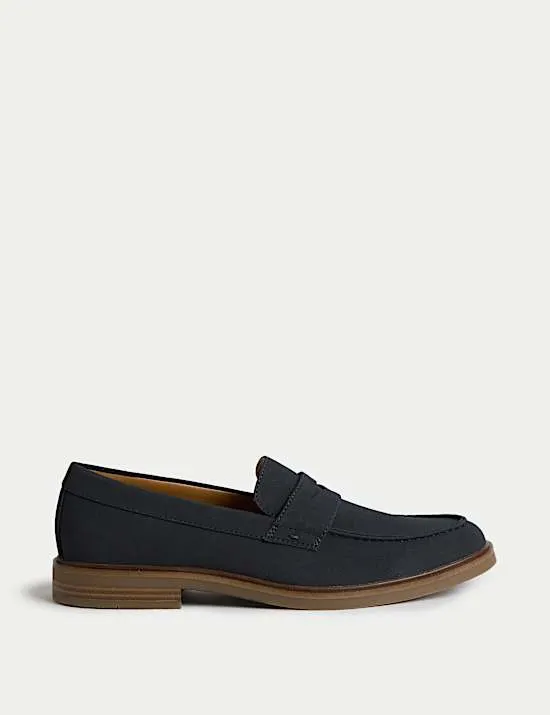 Slipper aus Wildlederimitat