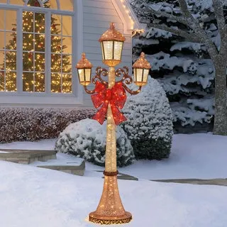 7’ Triple Lamp Post with LED Lights