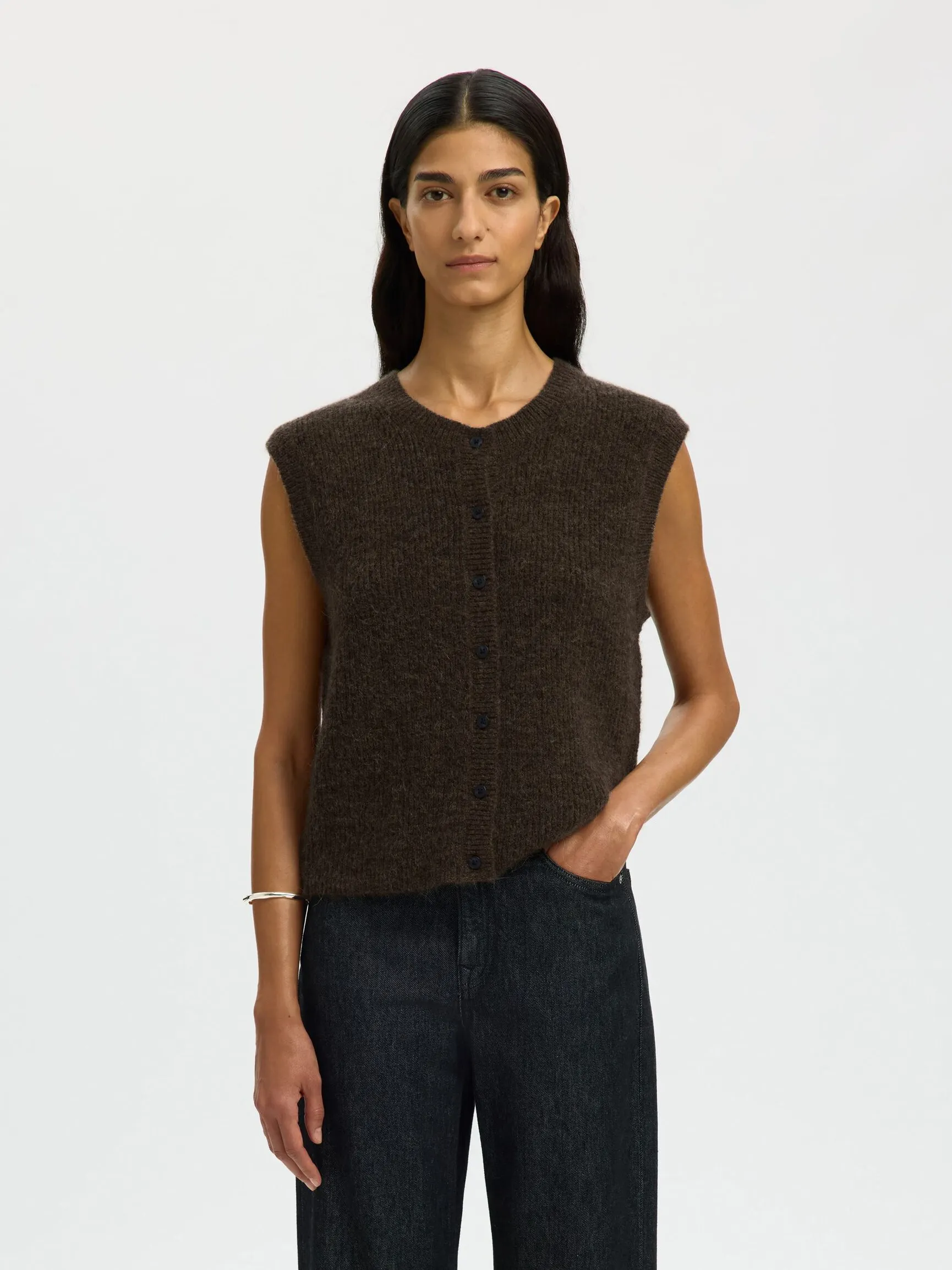 ULLBLANDING STRIKKET VEST