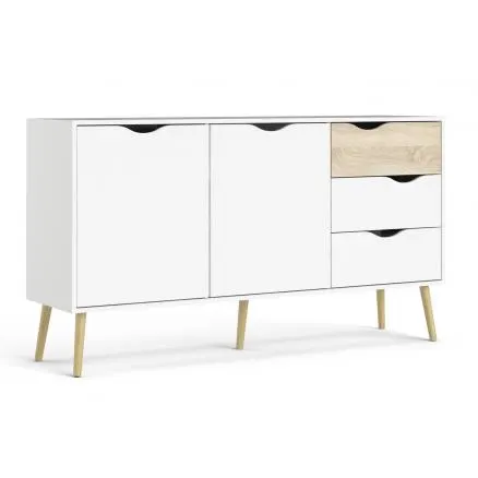 Atractivo aparador de estilo nórdico