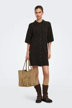 Vestido de punto abotonado