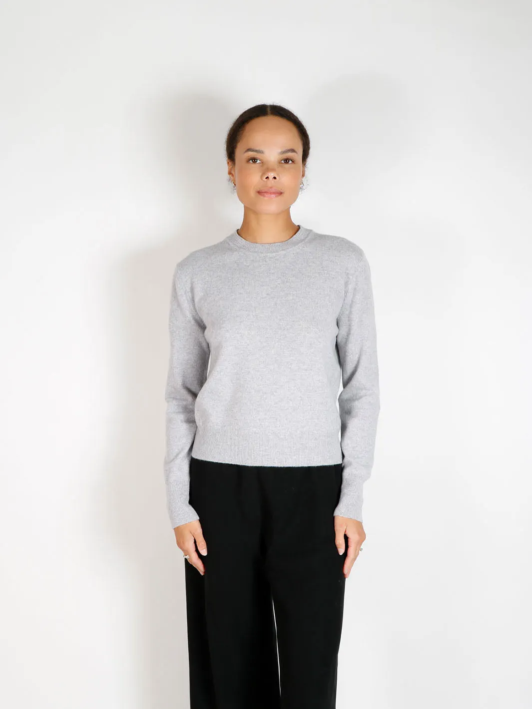 CREW NECK SWEATER