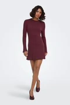 Vestido corto manga larga