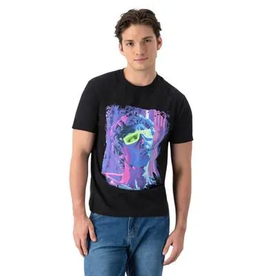 Playera Hummo Hombre Manga Corta Diseño Frontal Escultura con Lentes