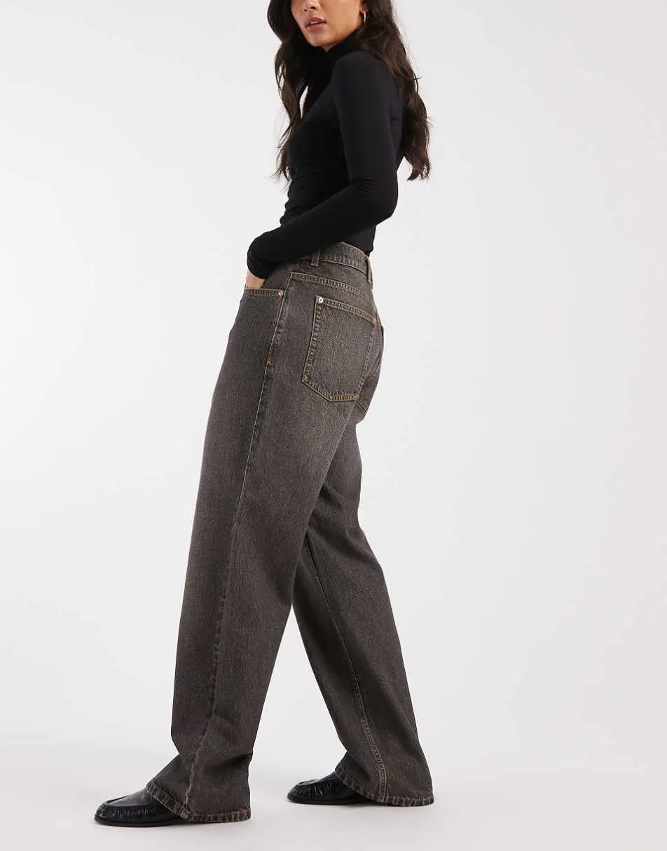 COLLUSION antifit mid rise jean in brown wash