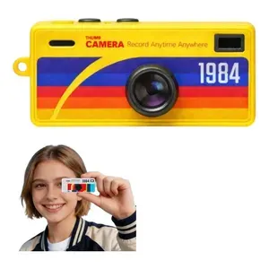 Mini Cámara Digital Llavero Retro con Sd 16gb