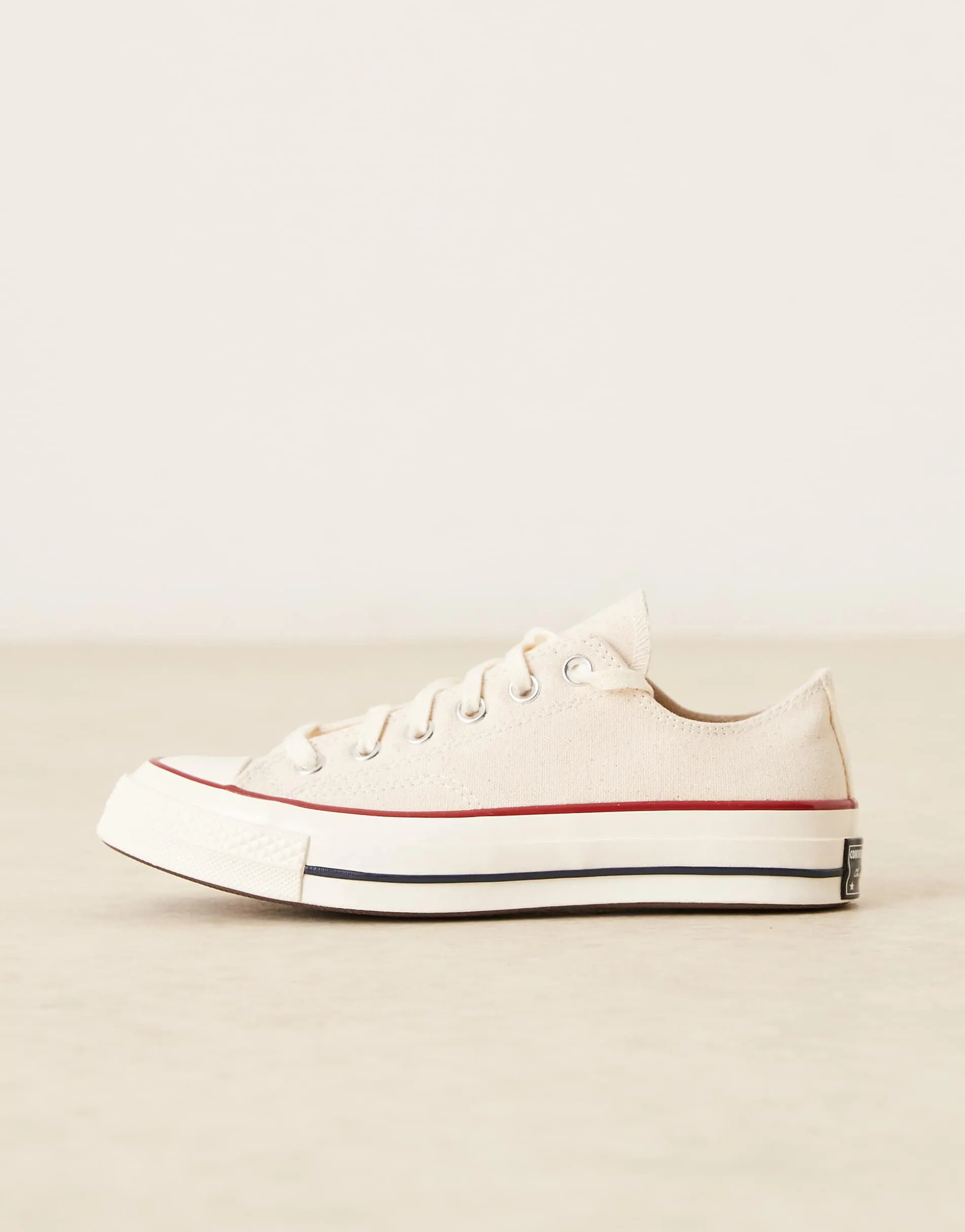 Converse Chuck 70 Ox trainers in cream