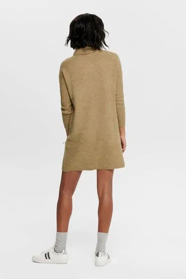 Vestido corto de punto