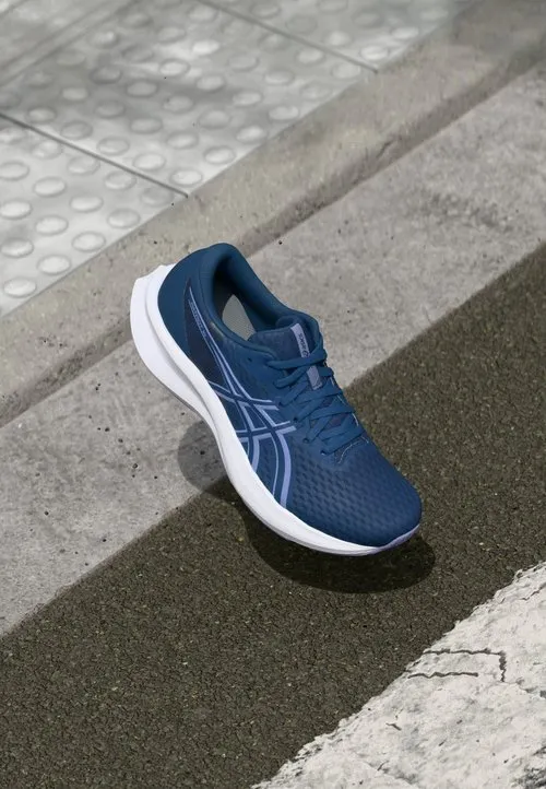 PATRIOT 14 - Løpesko for vei - twilight blue/bluebell