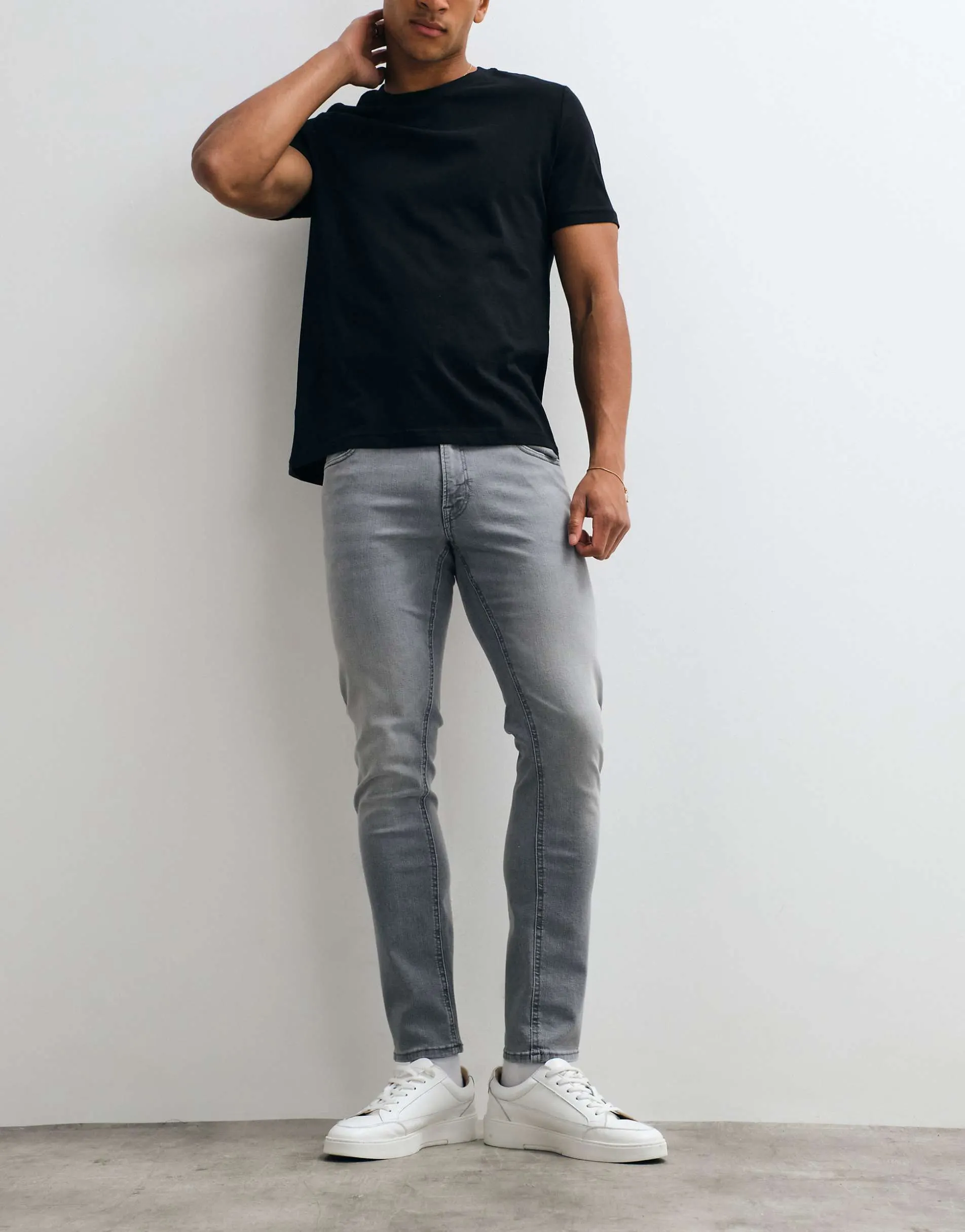 Jack & Jones Glenn slim jeans in light grey wash