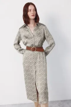 Vestido satinado camisero