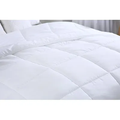 King and California King Clover Pattern Lightweight Comforter Bedspread All-Season Bedding