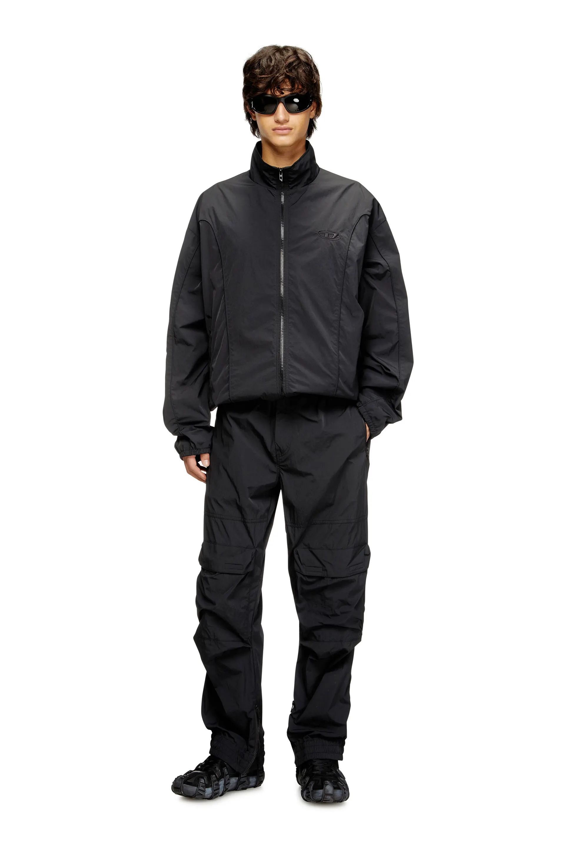 Crinkled-nylon jacket with piping