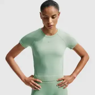 Nike Womens Pro Seamless Dri-Fit Top