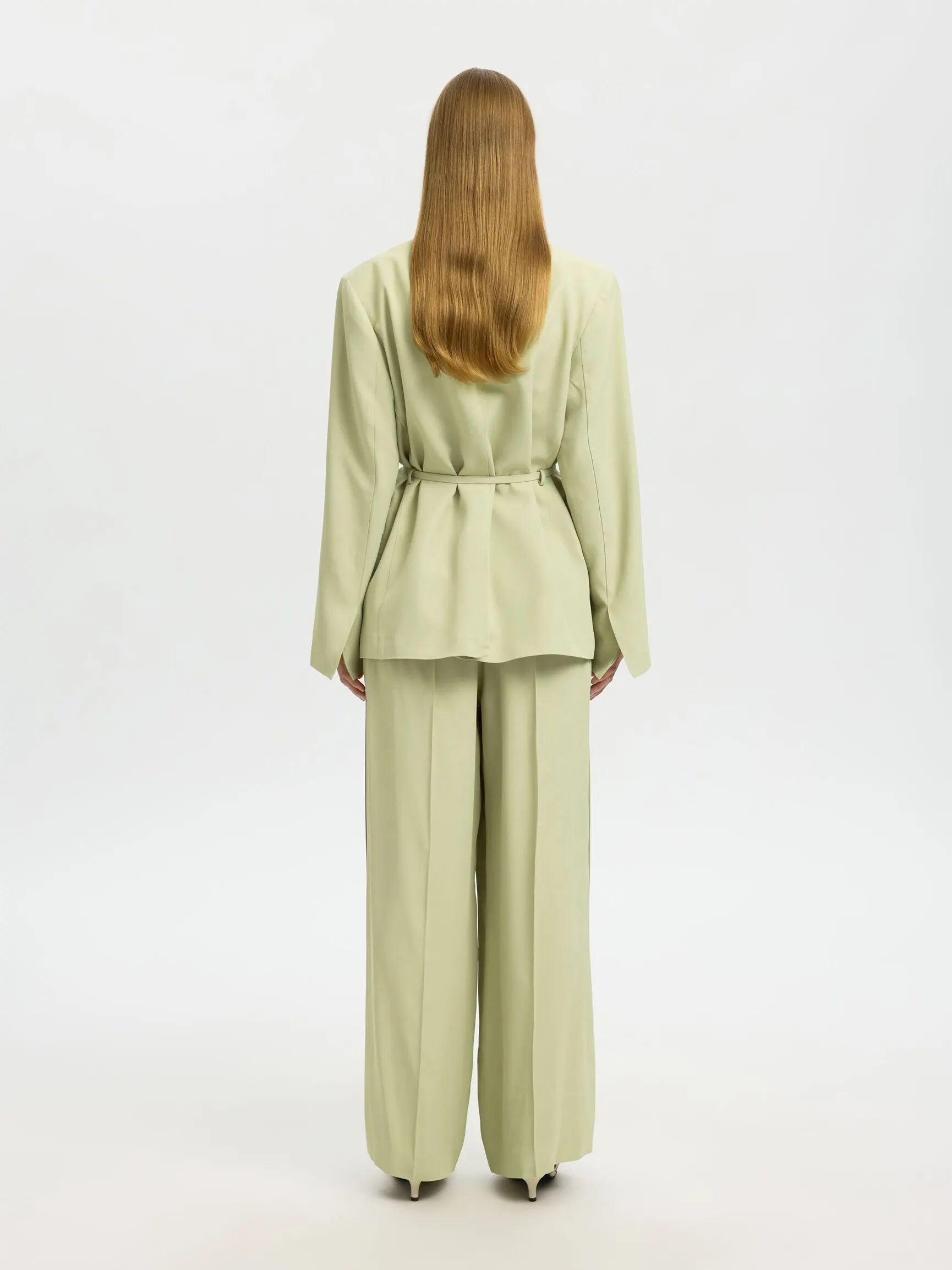 BELTE OVERSIZED BLAZER