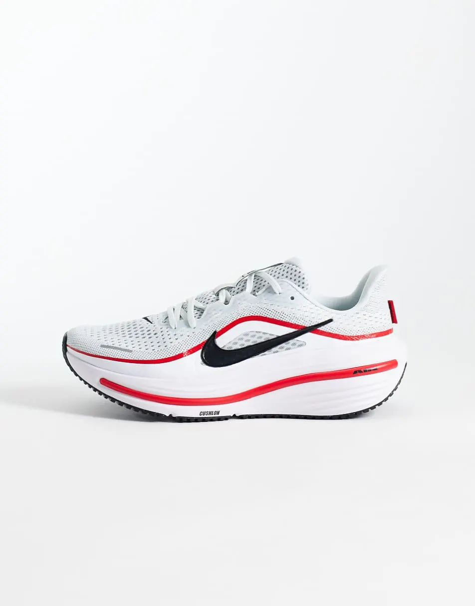 Nike Running Air Winflo 12 trainers in white and red