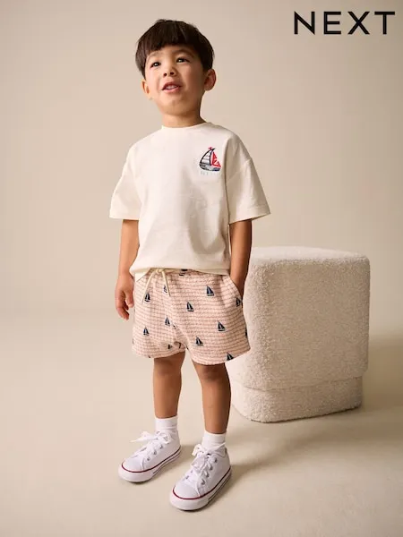 White Boat Embroidery Short Sleeve T-Shirt and Shorts Set (3mths-7yrs)