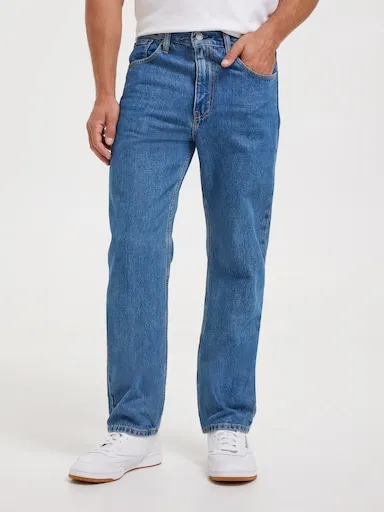 Levi's 516 Straight In Stonewash 32/34