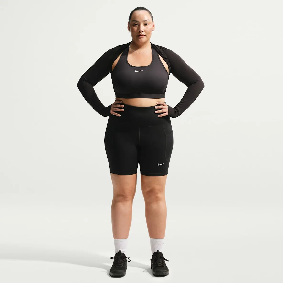 Sykkelshorts (20 cm) med høyt liv og lommer til dame