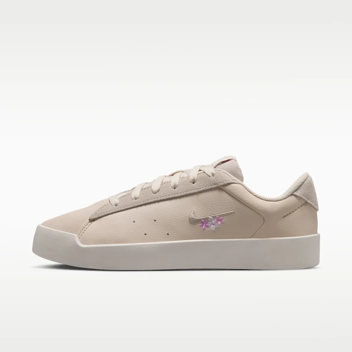 Nike Court Heritage SE «Stitched Floral»