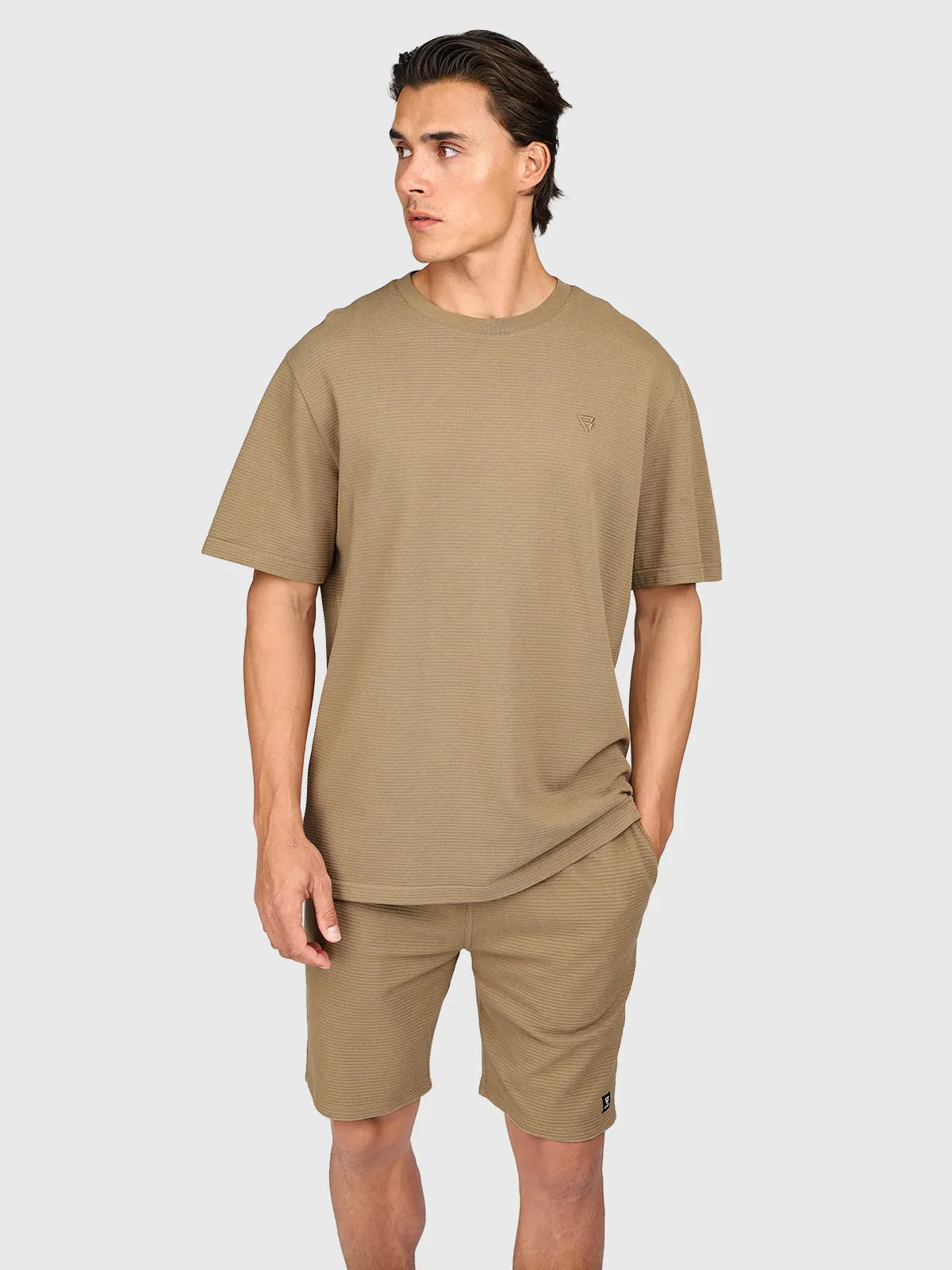 Dozan Men T-shirt | Shitake