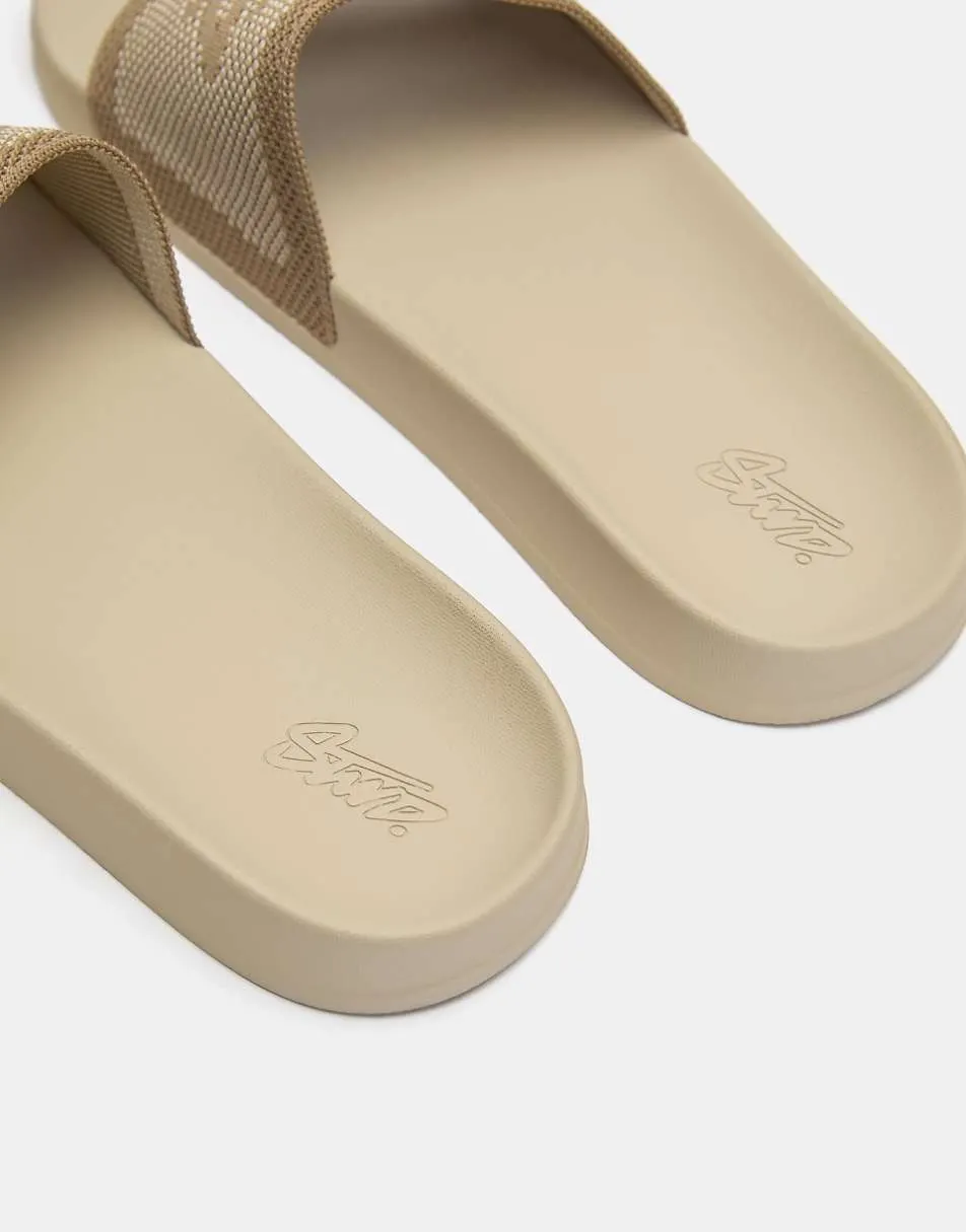 Pull&Bear Stwd rubberised sandals in ecru