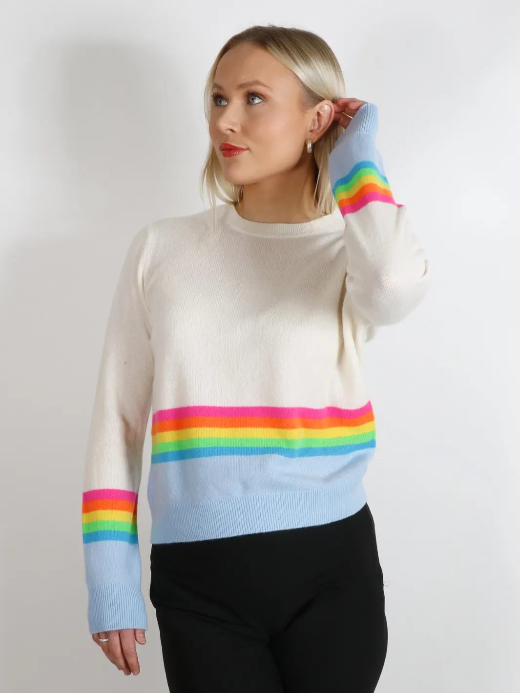 CREWNECK SWEATER