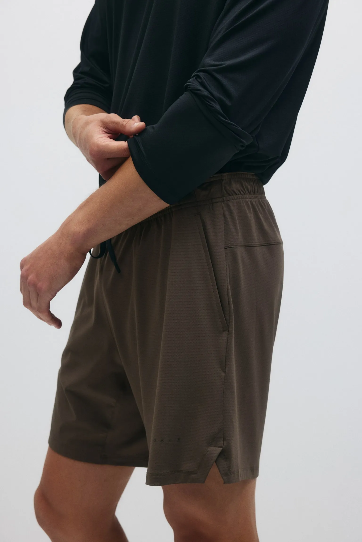 Shorts deportivos con DryMove™