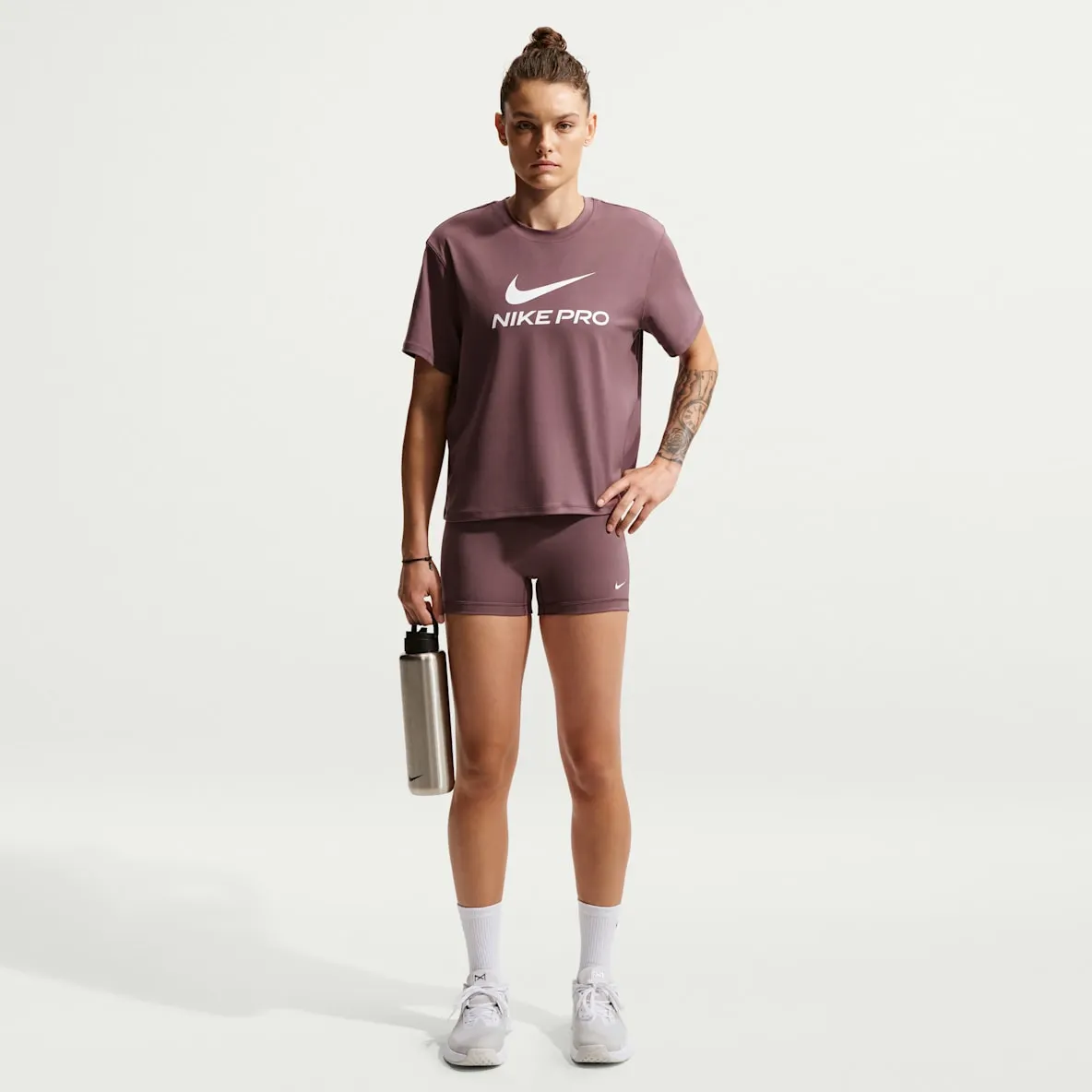 Sykkelshorts med mellomhøyt liv til dame (7,5 cm)