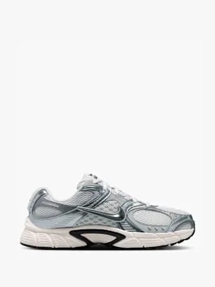 V5 RNR Sneaker