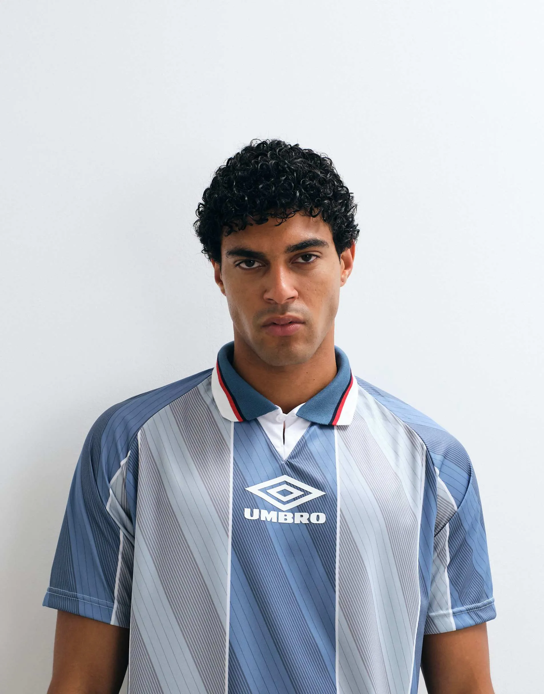 Umbro Home Nations England away jersey in grey