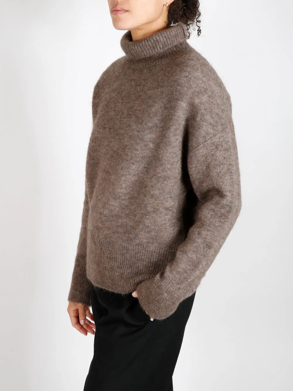 BETH SWEATER