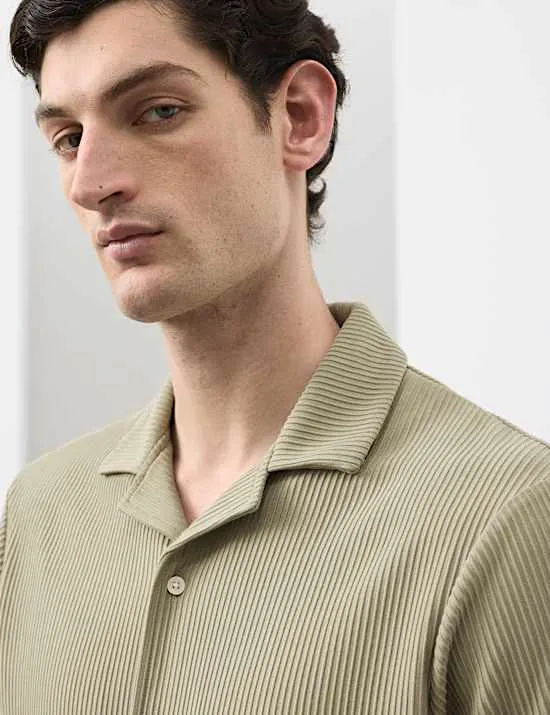 Strukturiertes Kurzarm-Hemd in normaler Passform