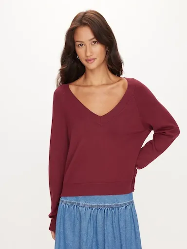Charlie V-Neck Knit