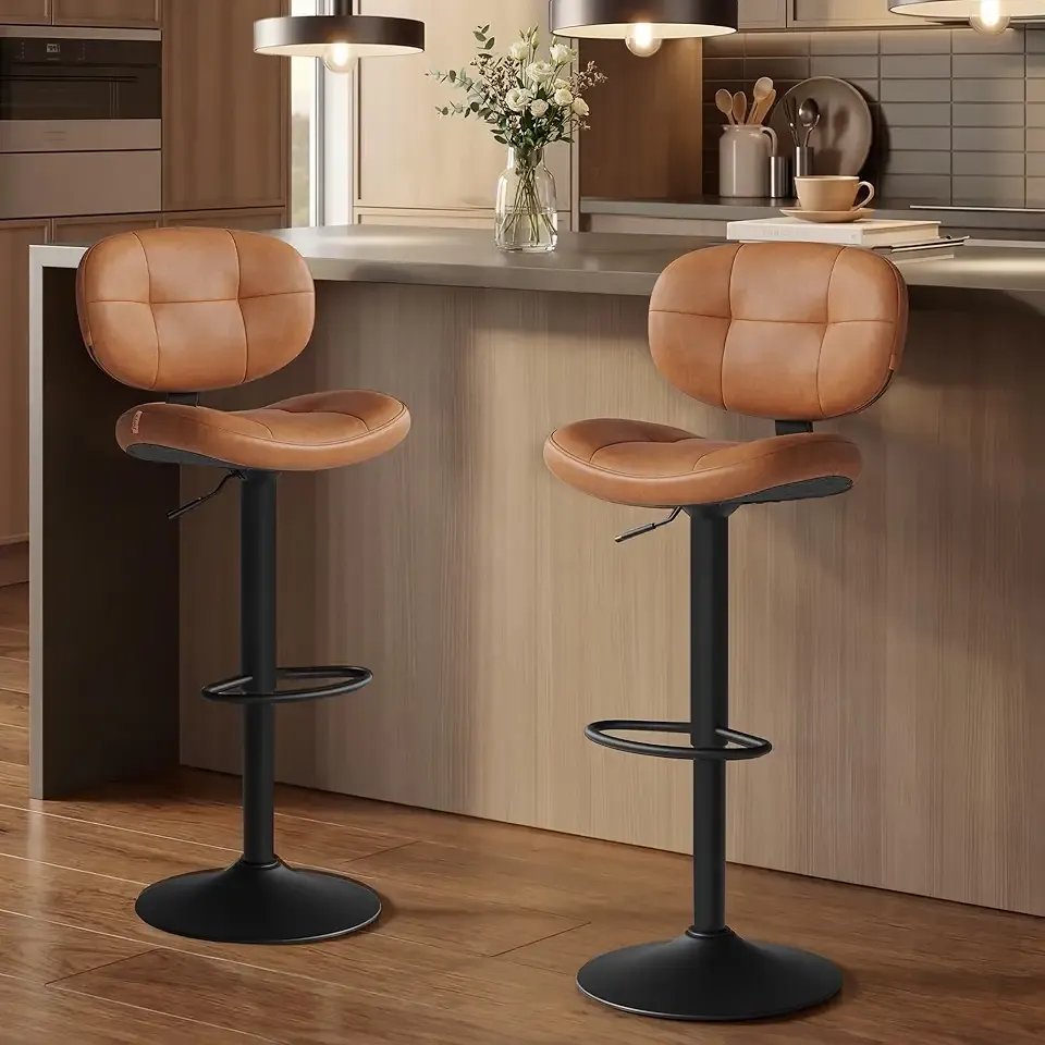 VASAGLE Bar Stools Set of 2, Height Adjustable Kitchen Barstools, Swivel Bar Chairs with Back and Footrest, Quilt PU Leather Surface, Dining Room, Counter, Steel, Caramel Brown ULJB150K101S