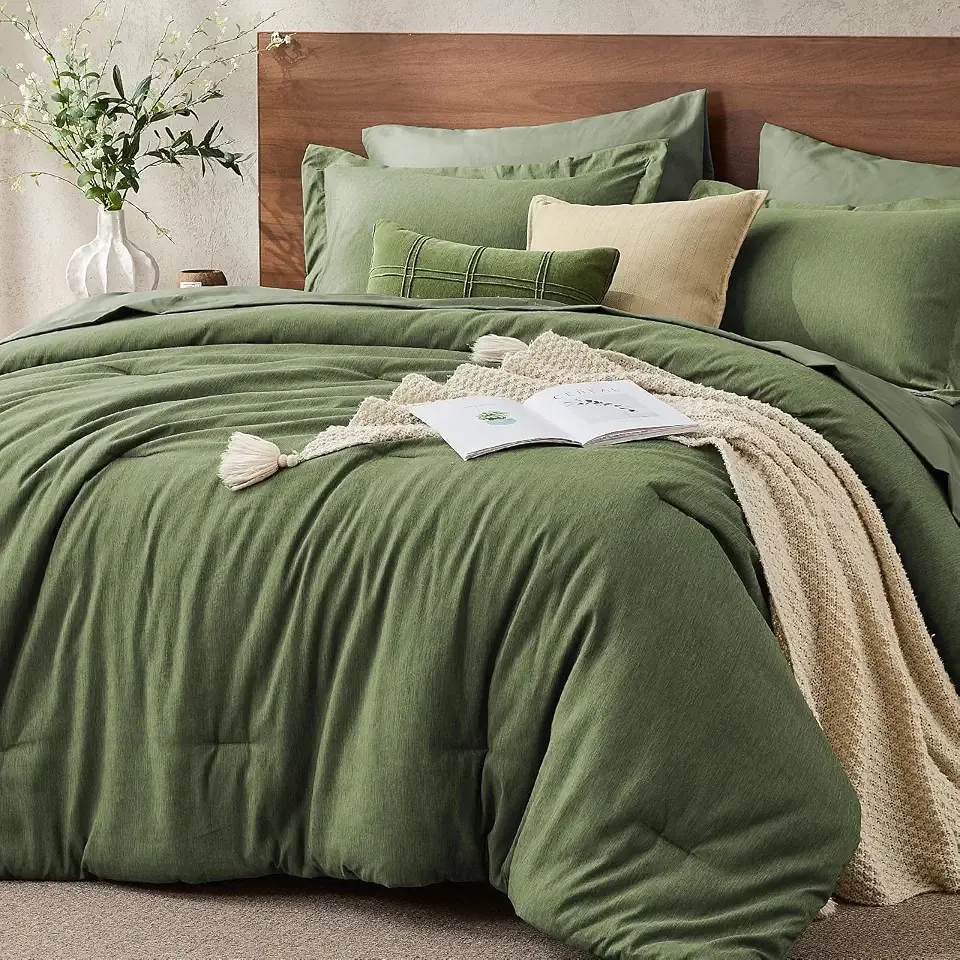 JOLLYVOGUE Queen Comforter Set Dark Green, Cationic Dyeing Bed in a Bag Queen 7 Pieces, Double-Tone Bedding Set with Down Alternative Comforter, Sheets, Pillowcases & Shams