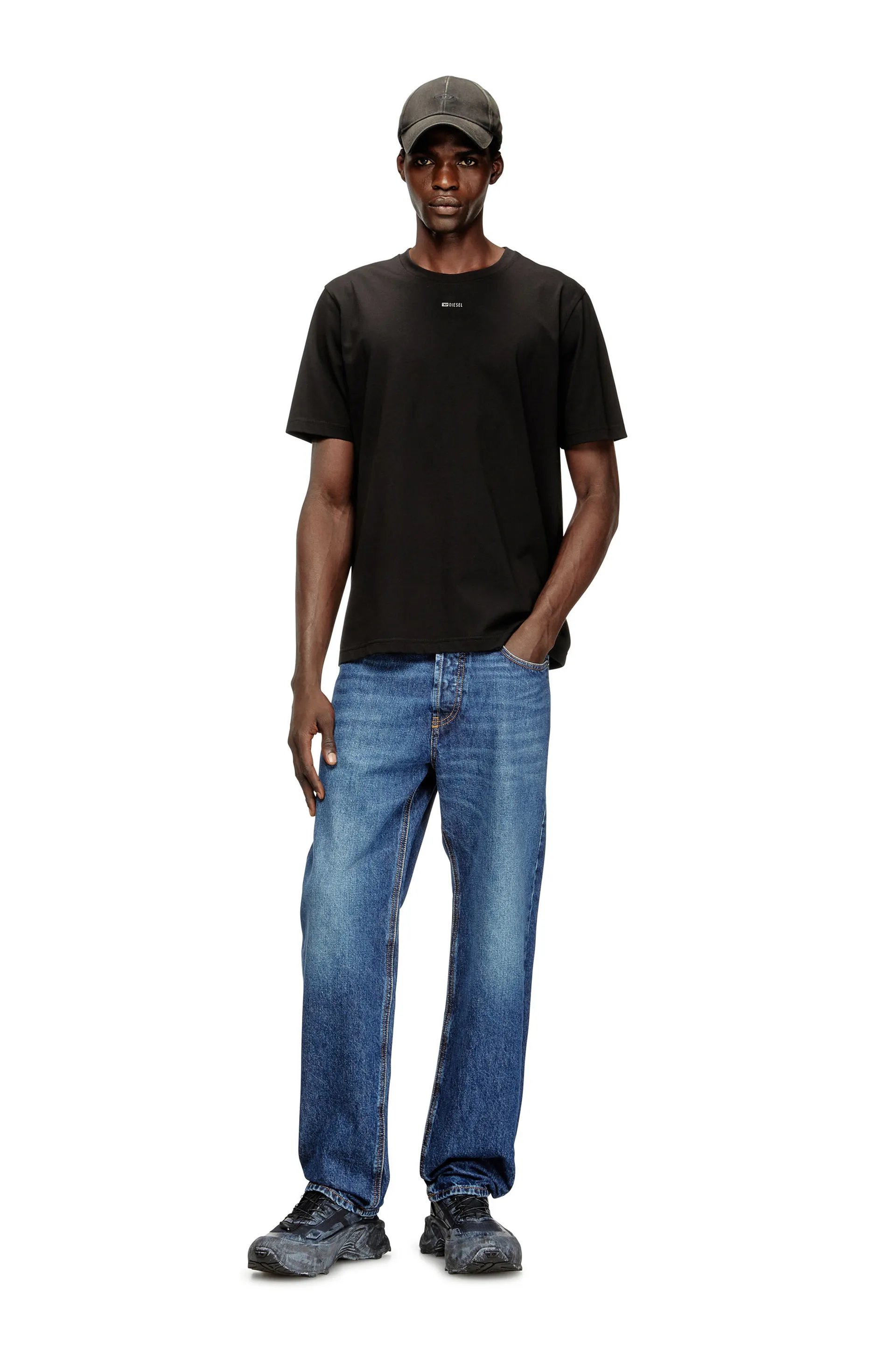 T-shirt with micro metal logo