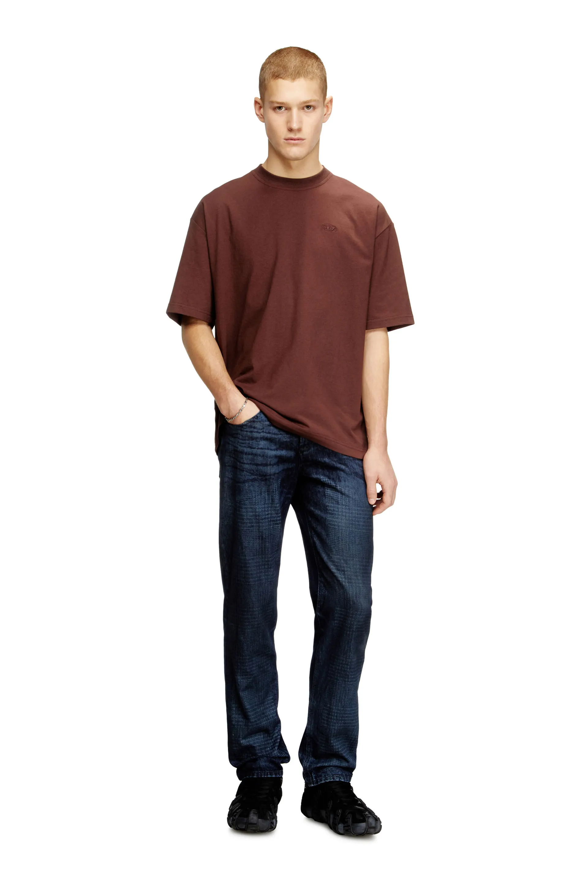 T-shirt with maxi oval D embroidery