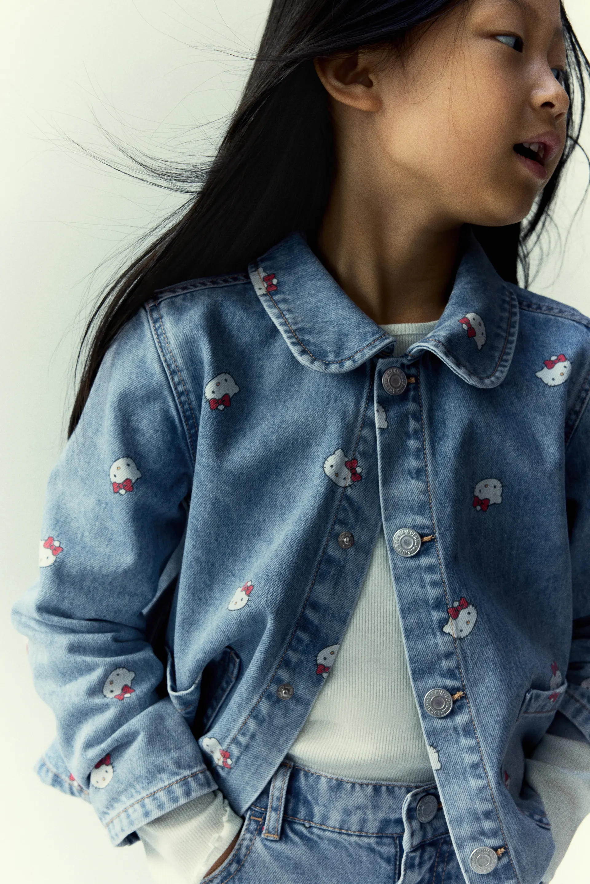 Chamarra de denim de algodón con diseño