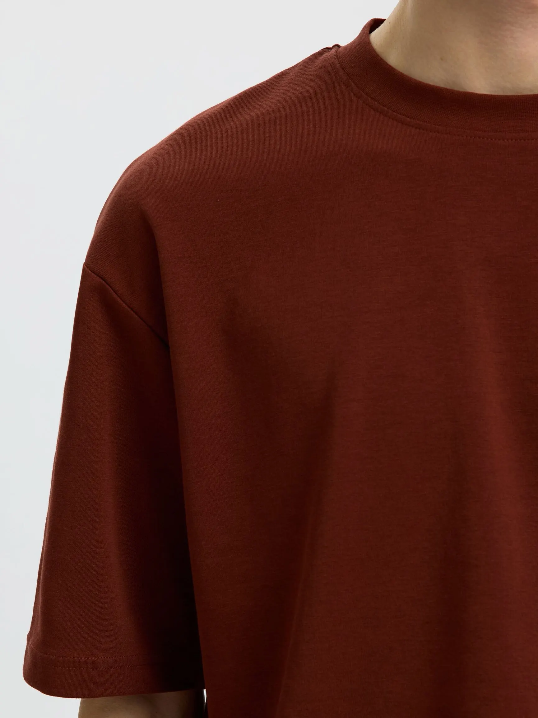 LOOSE FIT T-SKJORTE