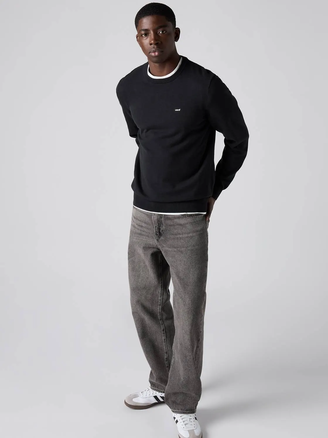 568™ Loose Straight Jeans