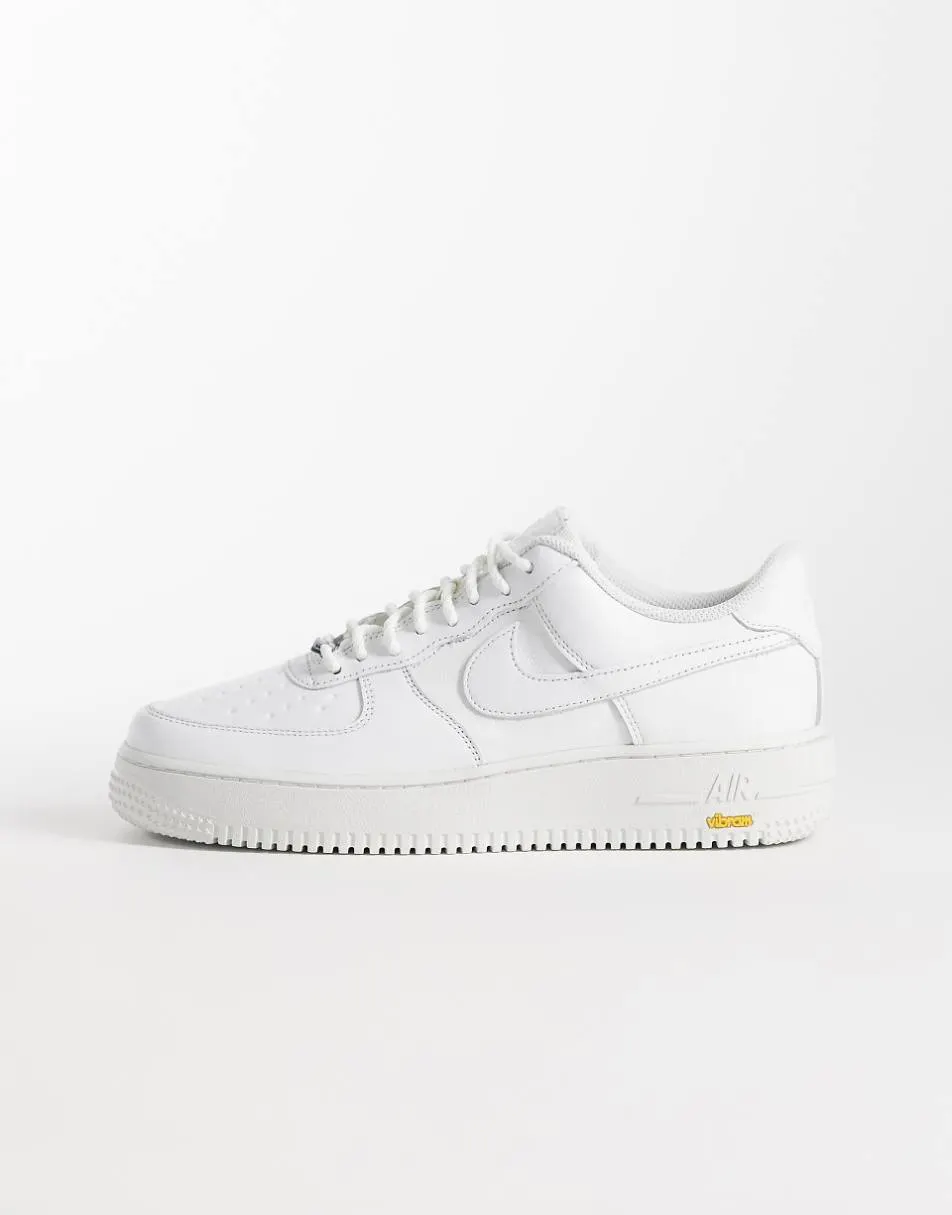 Nike Air Force 1 Gore-Tex Vibram trainers in white